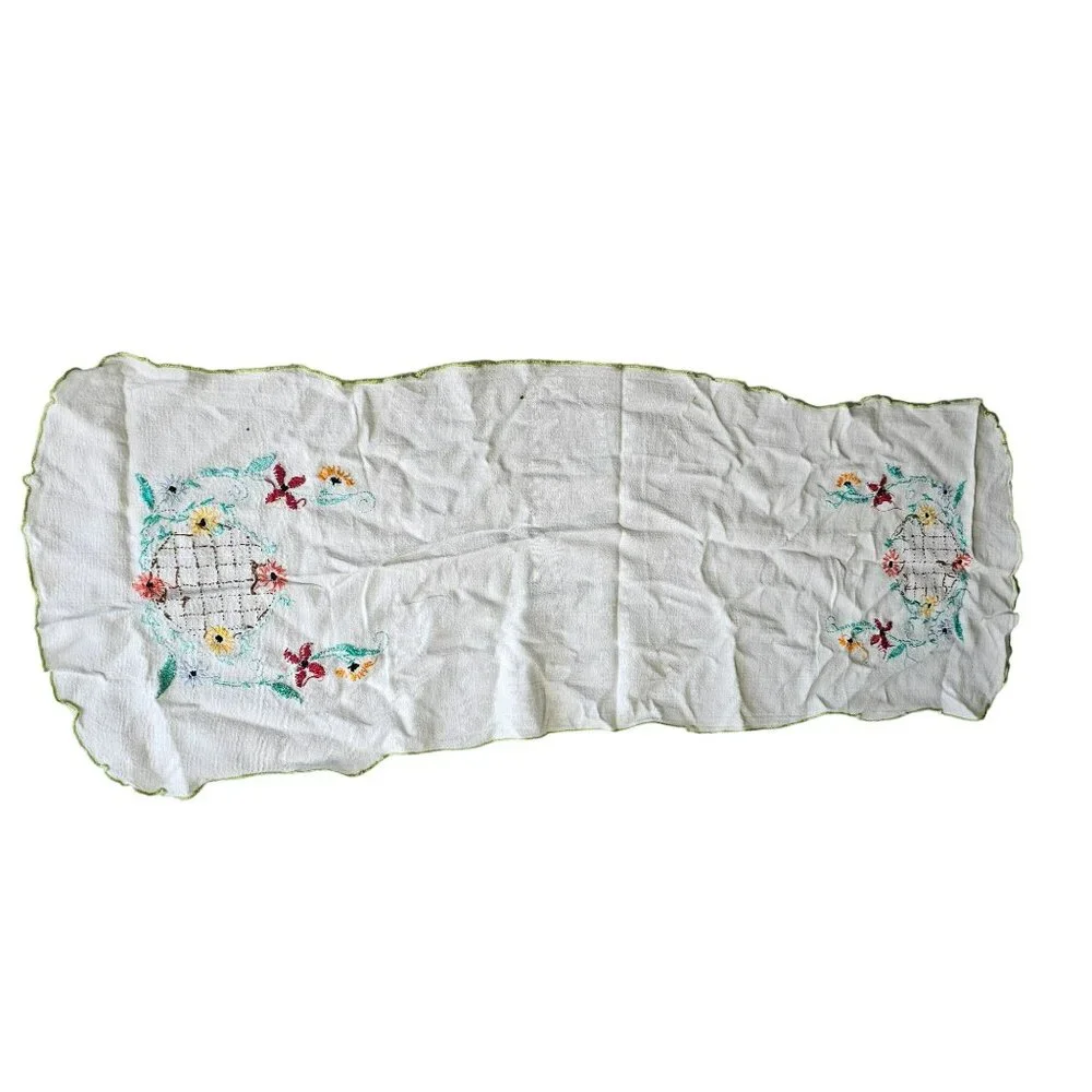 Vintage Floral Hand Embroidered Table Runner table Cloth 11.5 x 34 in